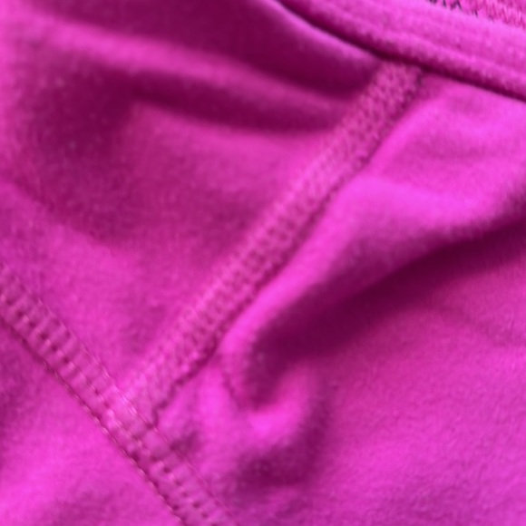 Lululemon vintage pink flow Y athletic bra - Picture 5 of 5